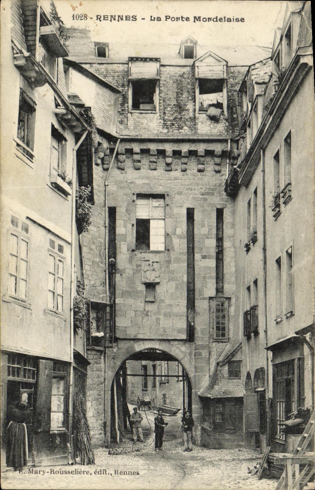 CPA Rennes Le Porte Mordelaise