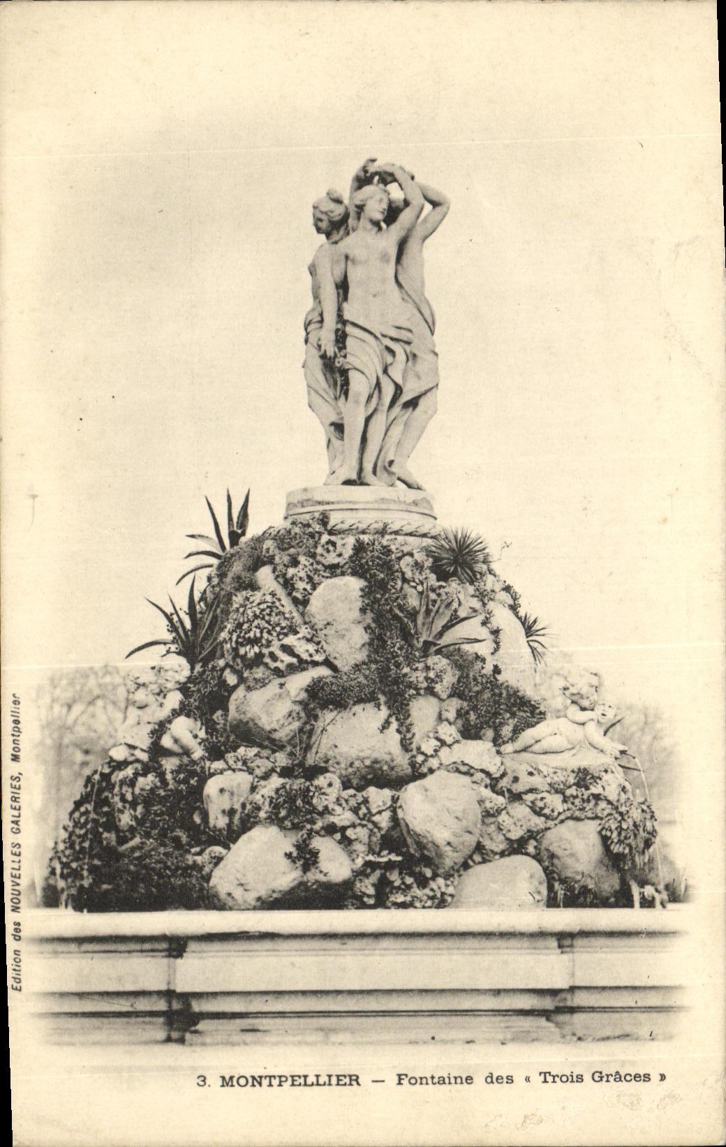 VINTAGE POSTCARD Montpellier Fountain of the Three Graces