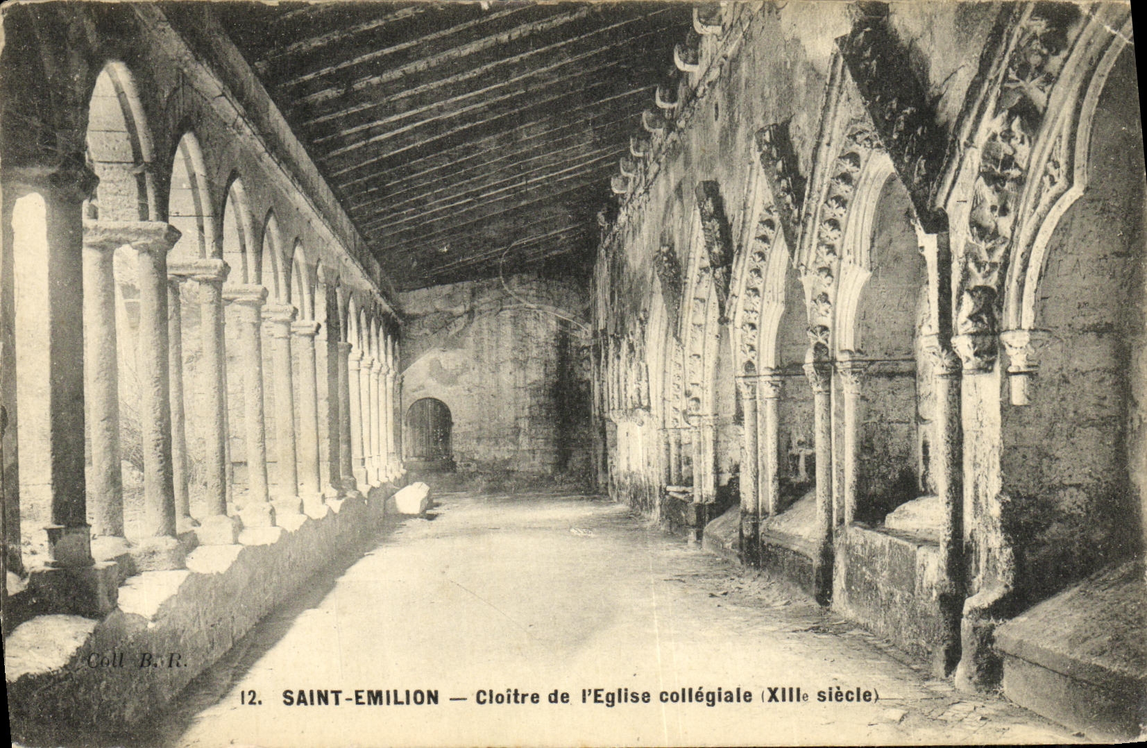 VINTAGE POSTCARD Holy Emilion Cloister of L Collegiate Church
