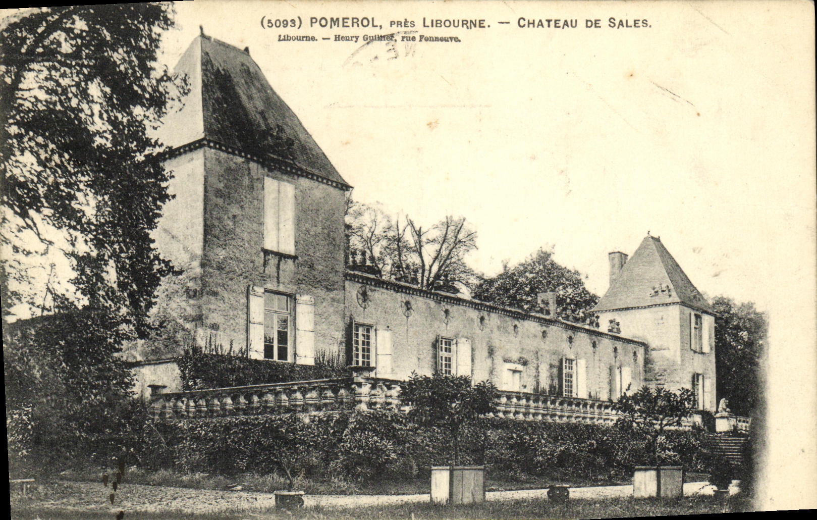 VINTAGE POSTCARD Pomerol Close Libourne Castle the Dirty ones