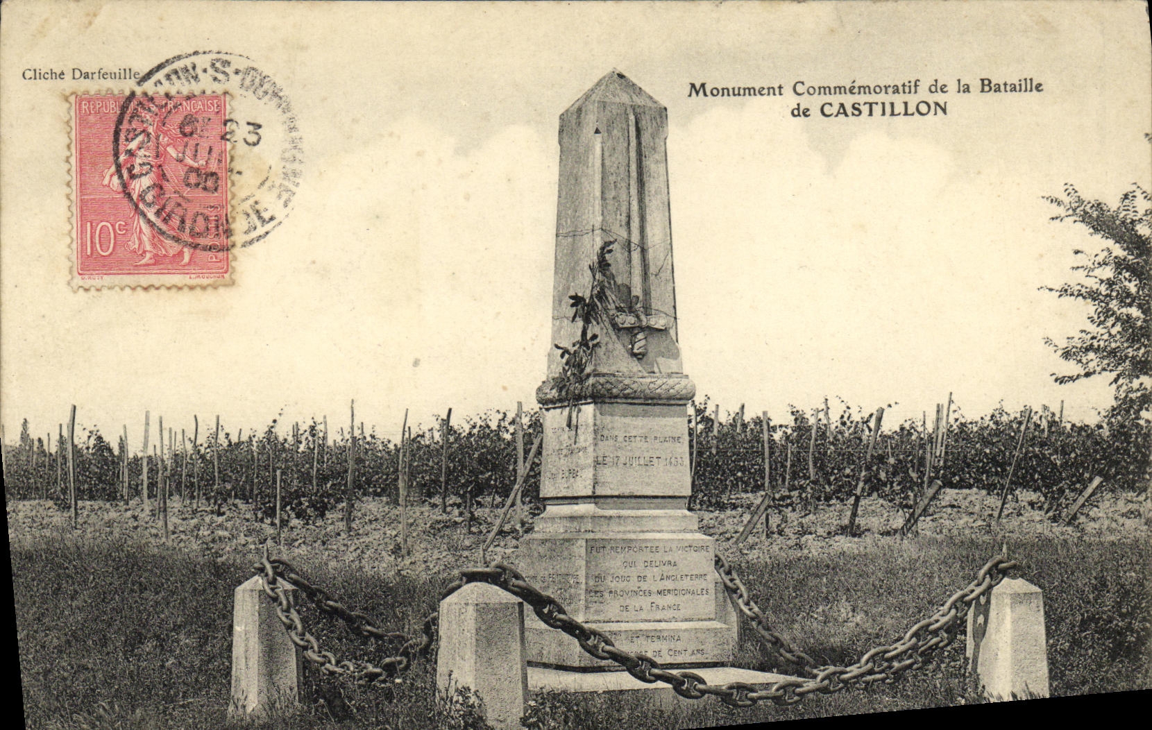 VINTAGE POSTCARD Memorial of the Battle of Castillon