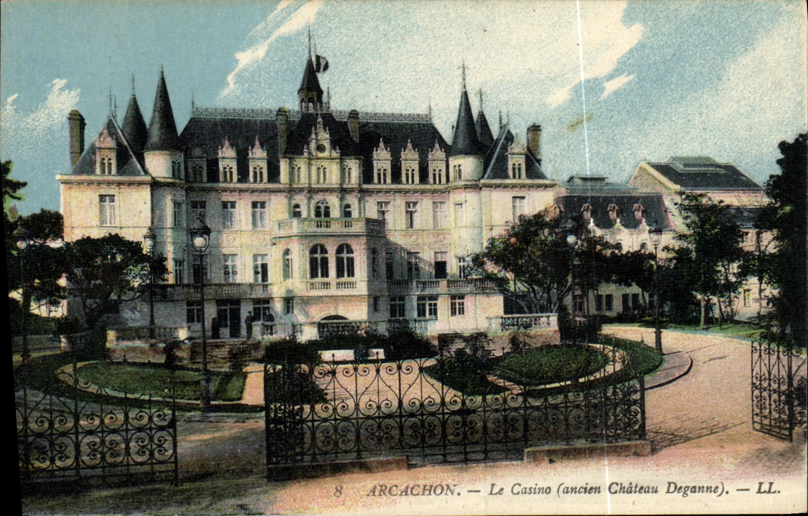 VINTAGE POSTCARD Arcachon Dimensions D Argent the Casino Old Deganne castle