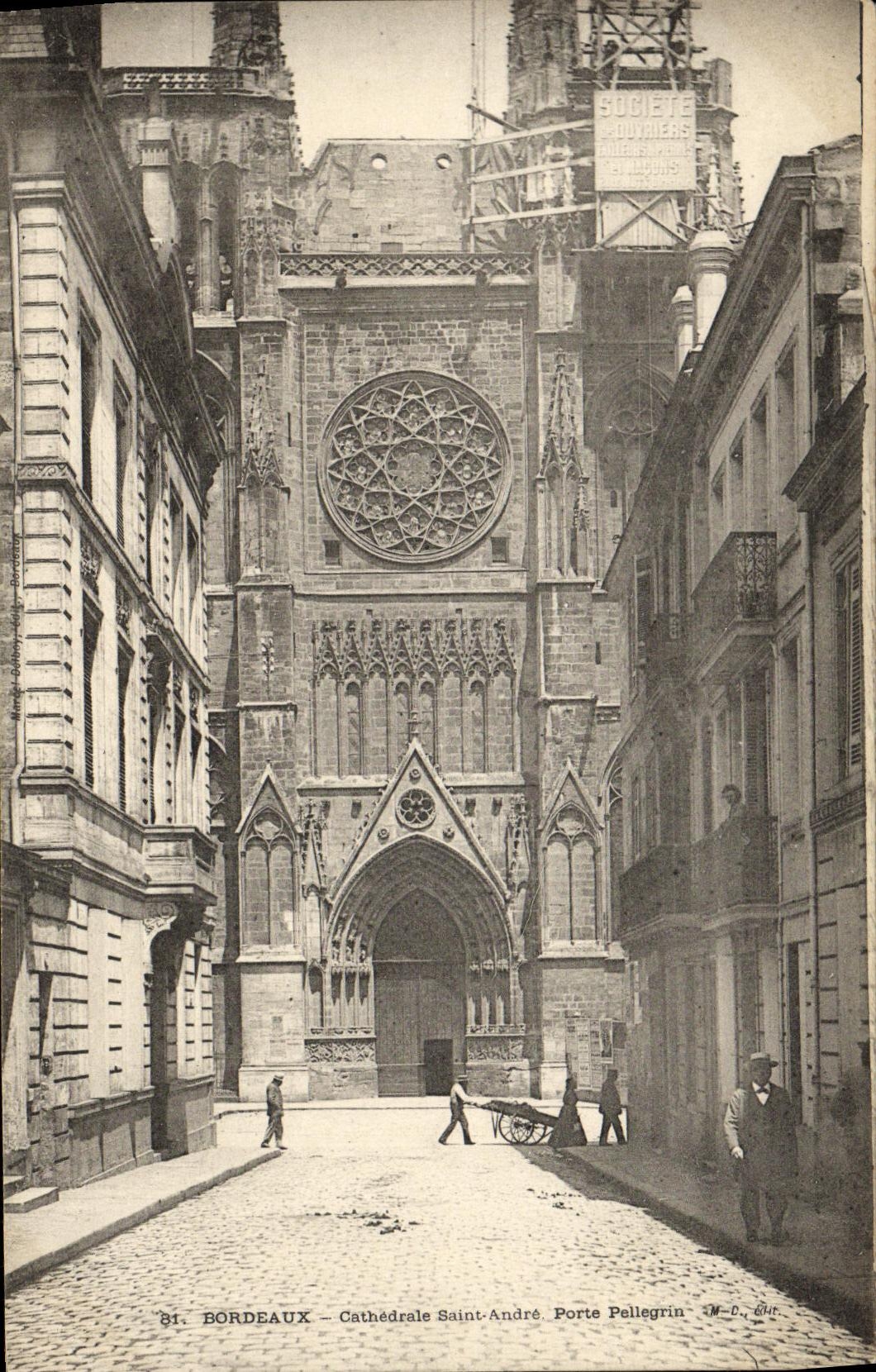 CPA Bordeaux Cathedrale Saint Andre Porte Pellegrin