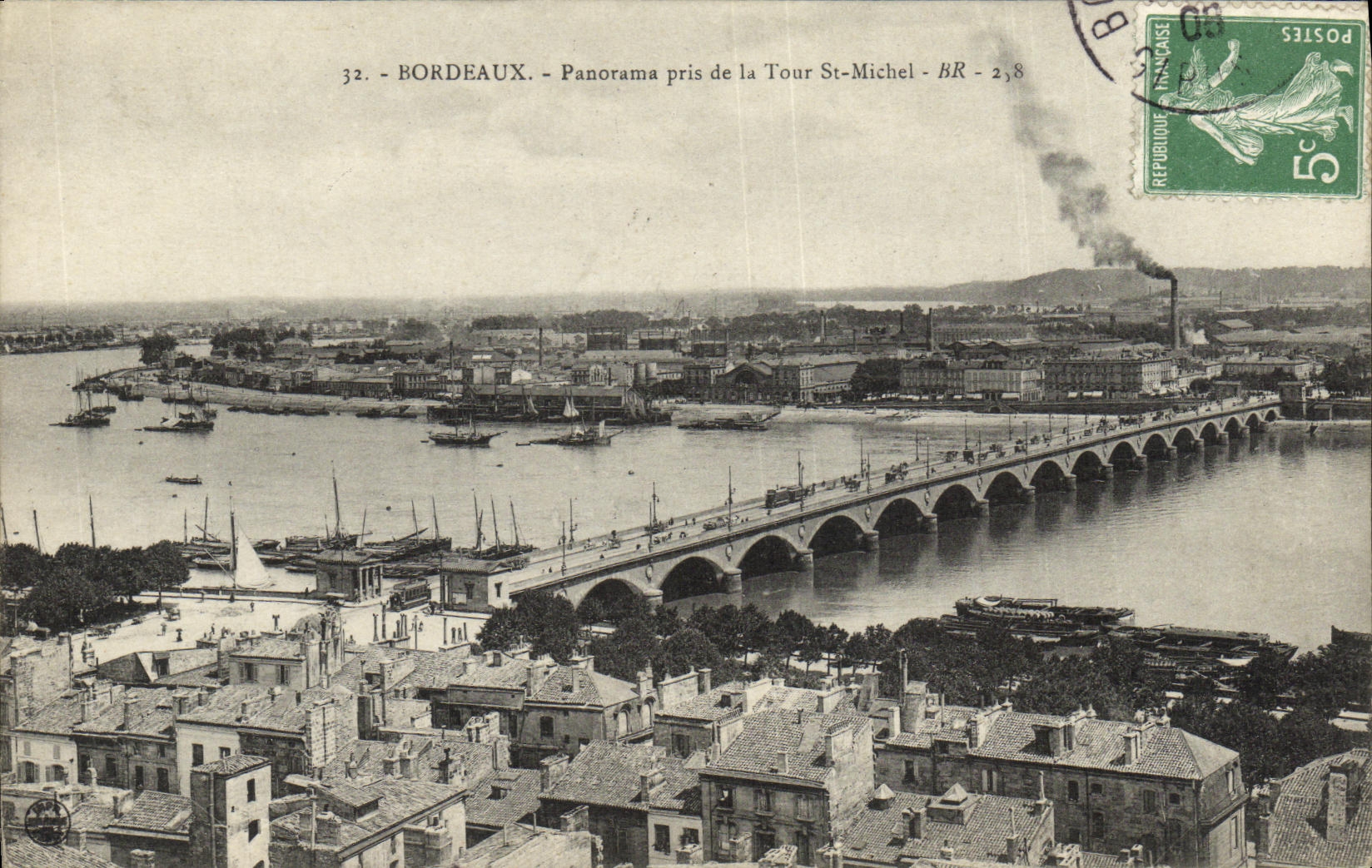 CPA Bordeaux Panorama Pris de la Tour St Michel