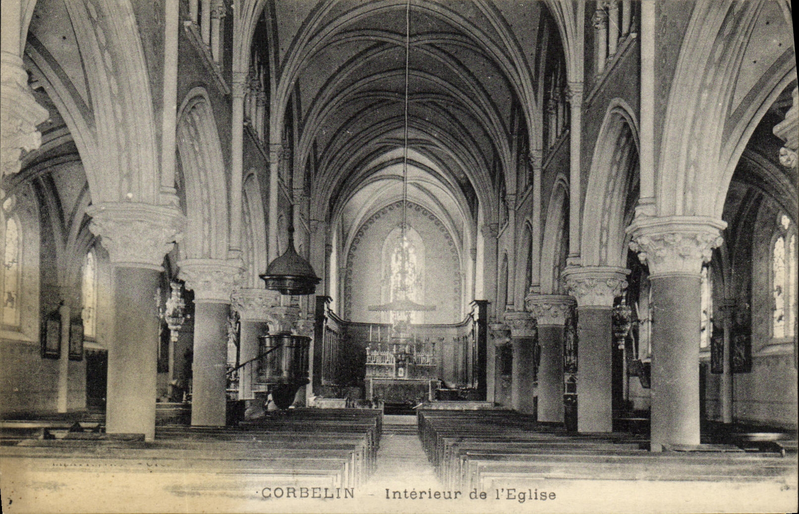POSTAL Corbelin interior de la VENDIMIA de L iglesia
