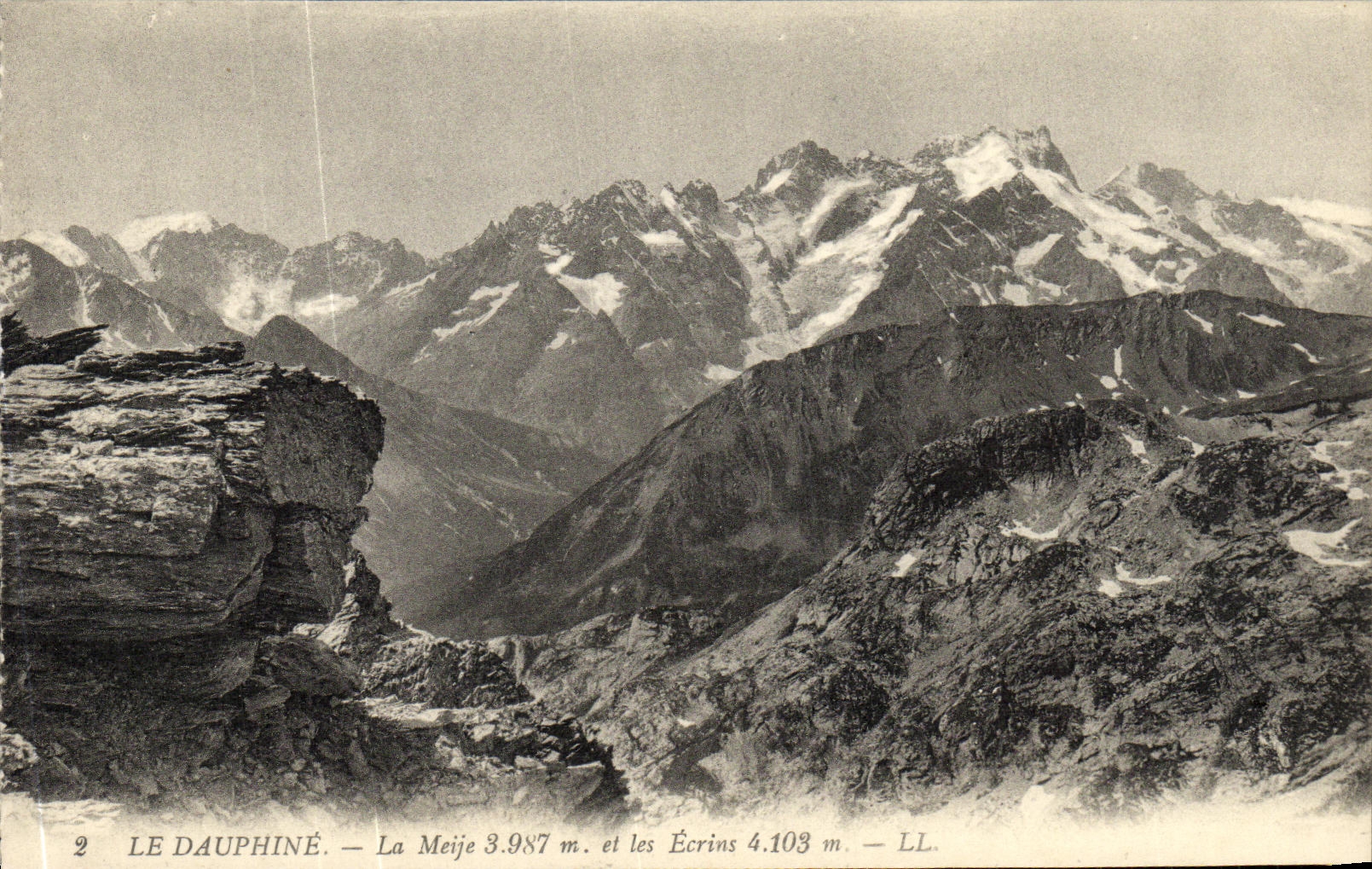 VINTAGE POSTCARD Dauphine Meije and Jewel cases