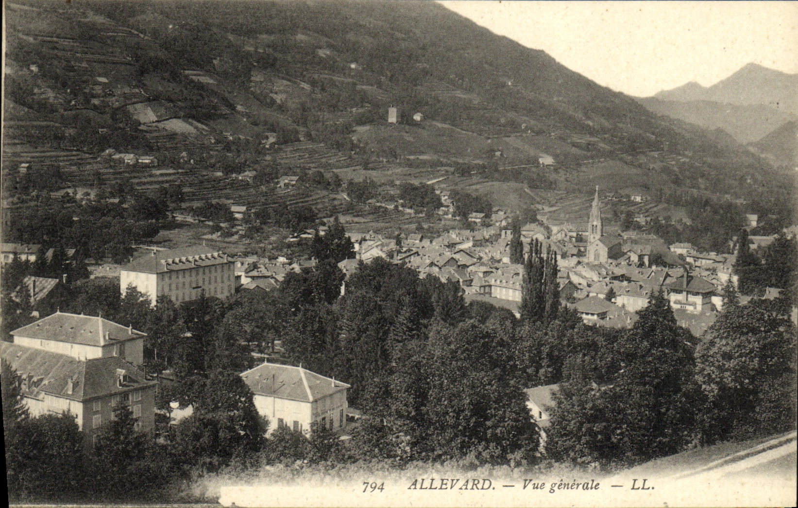 VINTAGE POSTCARD Allevard View