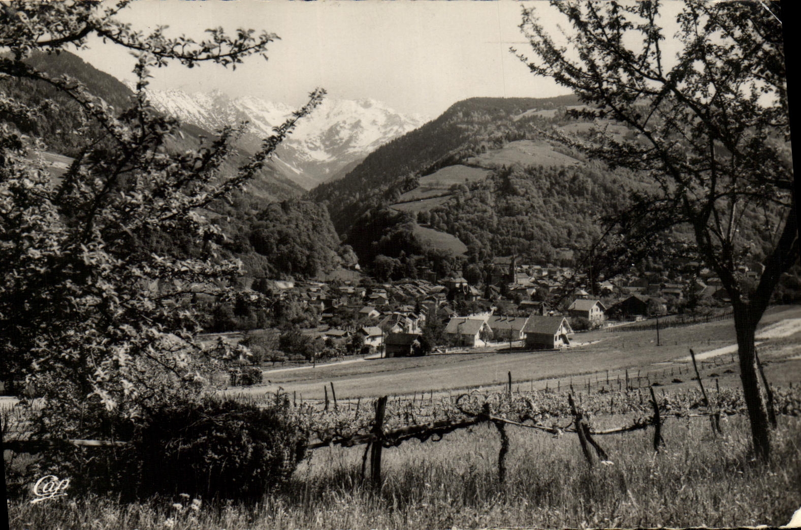 MODERN CARD Allevard les Bains View and Solid mass of Gleyzin