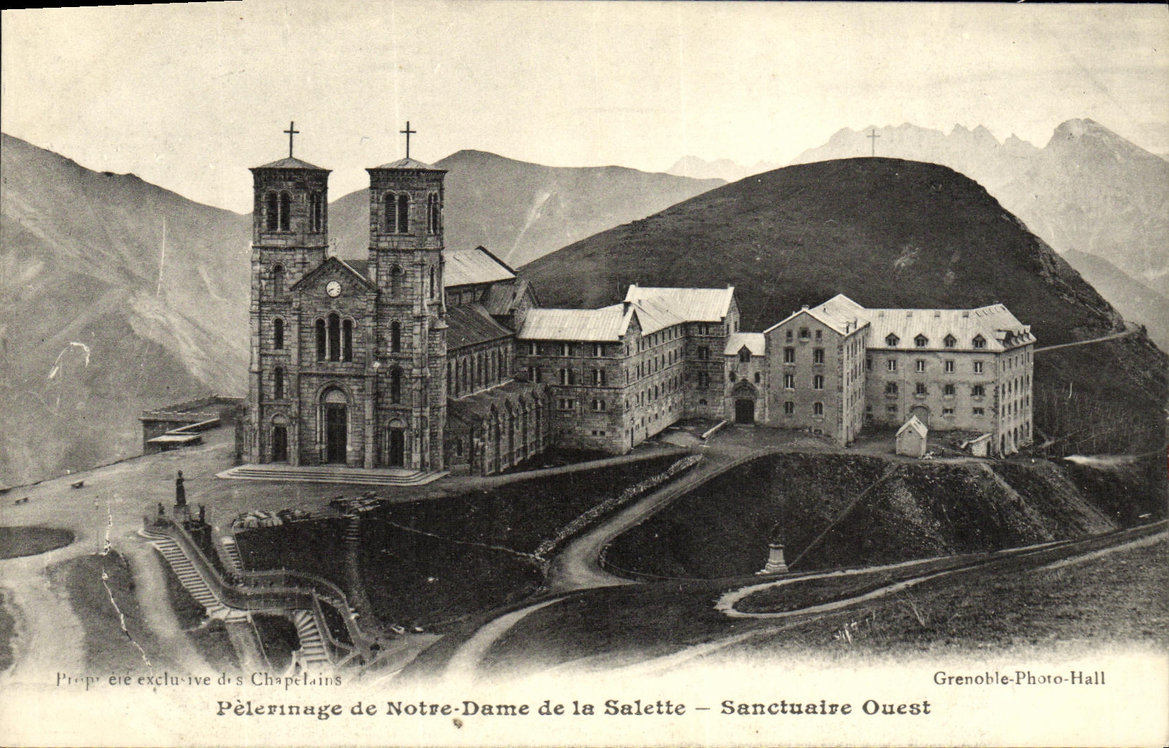 VINTAGE POSTCARD Pilgrimage of Notre Dame of Salette Western Sanctuary