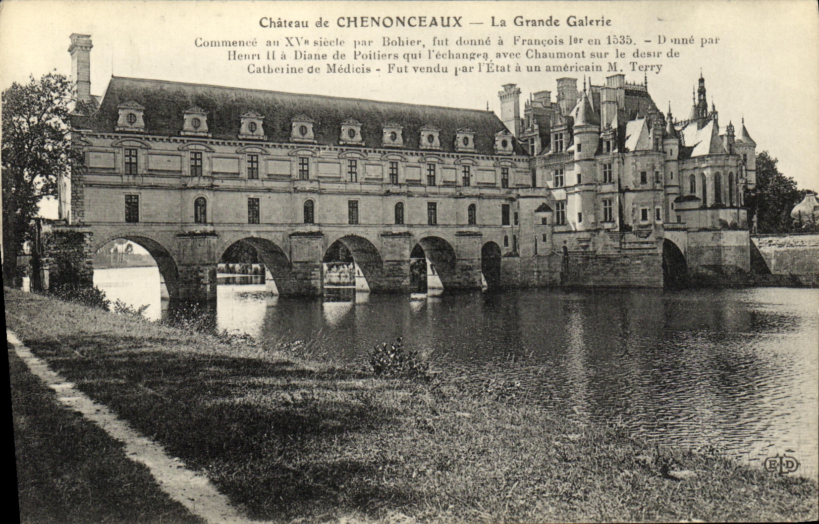 VINTAGE POSTCARD Chenonceaux the Large Gallery