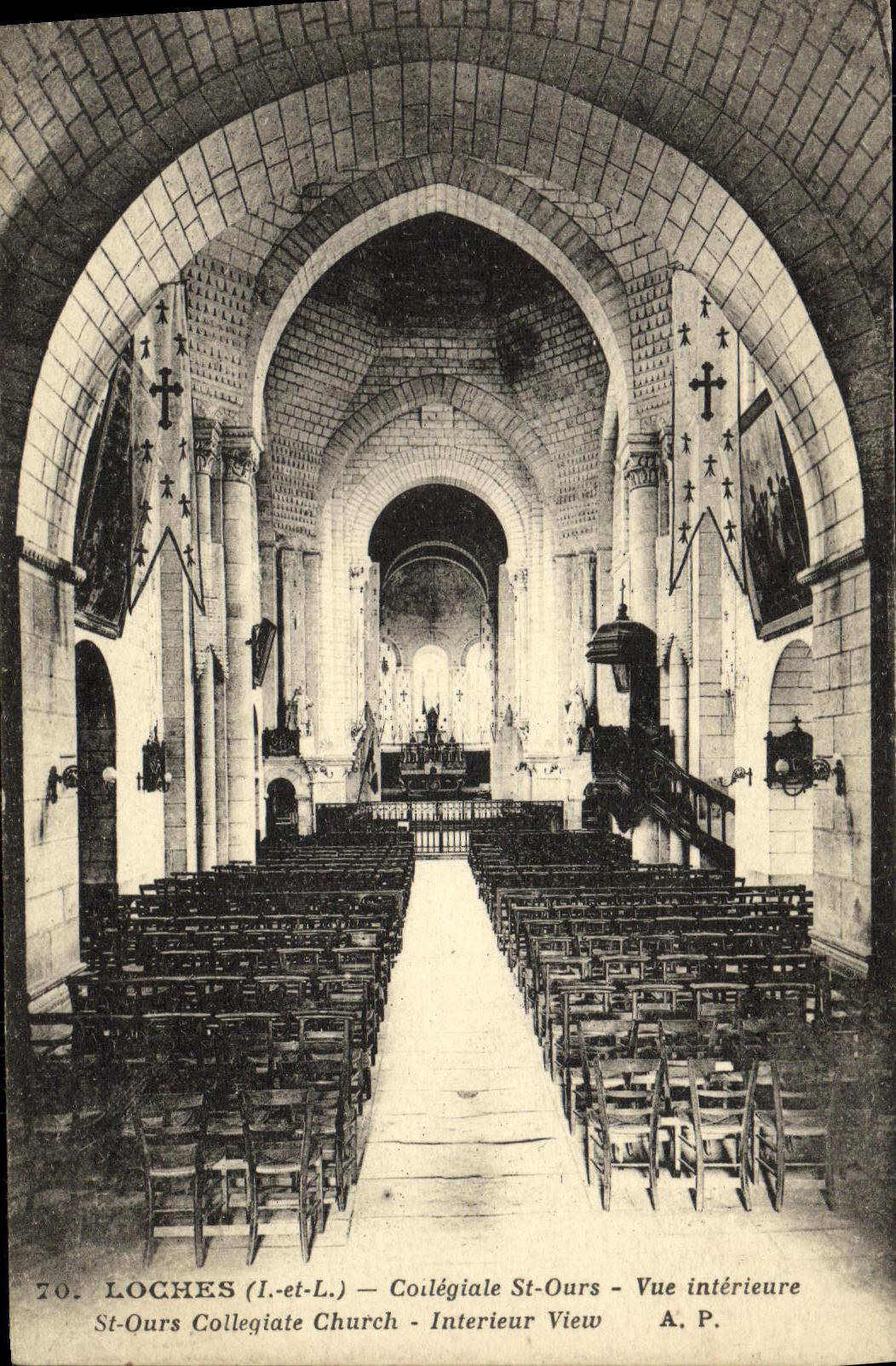 CPA Loches Collegiale St Ours Vue Interieure
