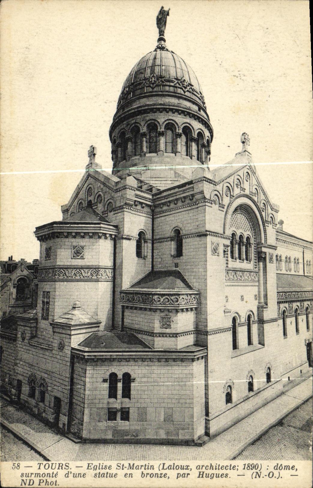 VINTAGE POSTCARD Tours Church St Martin