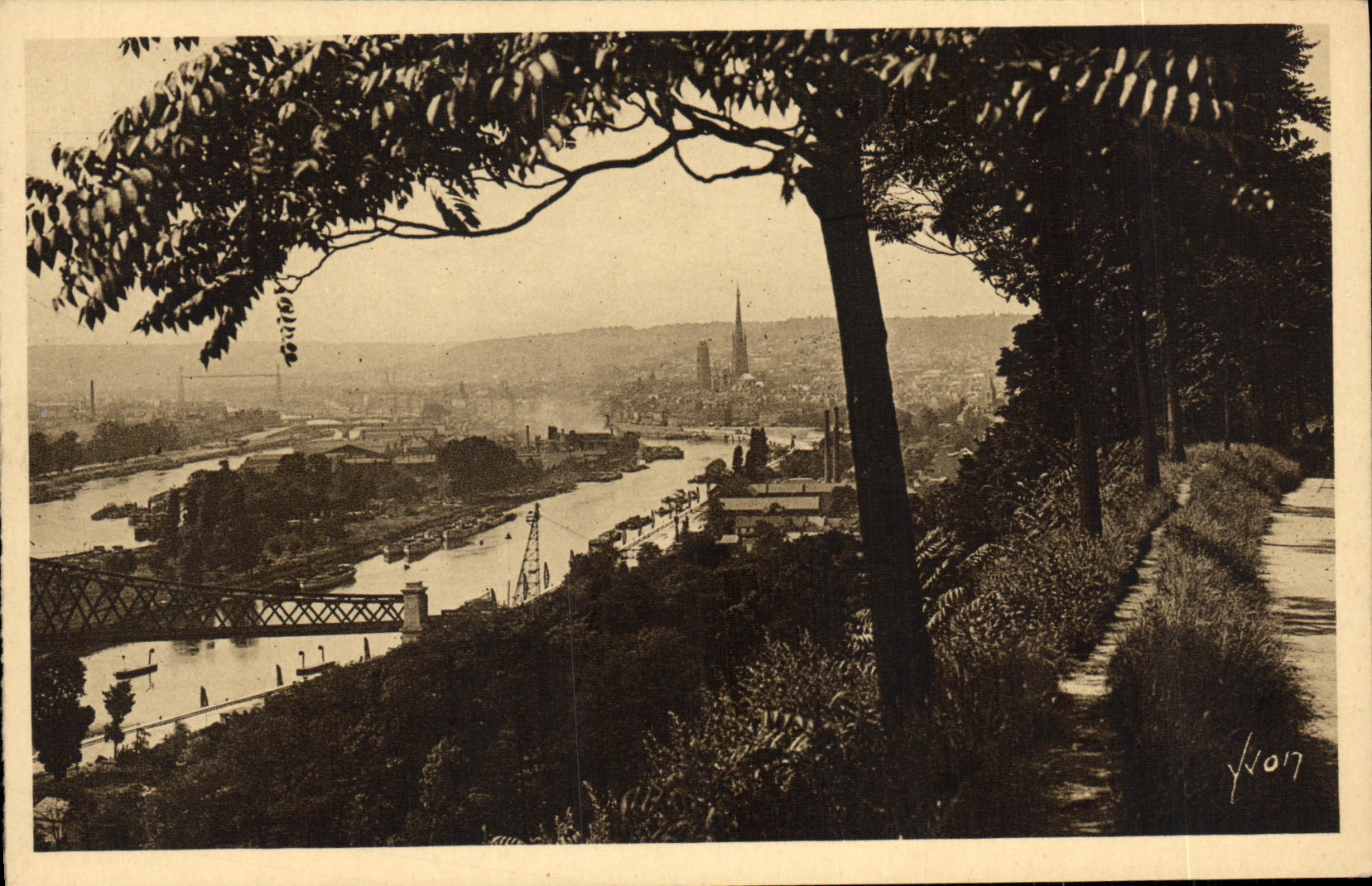 VINTAGE POSTCARD Rouen Panoramic View of the City