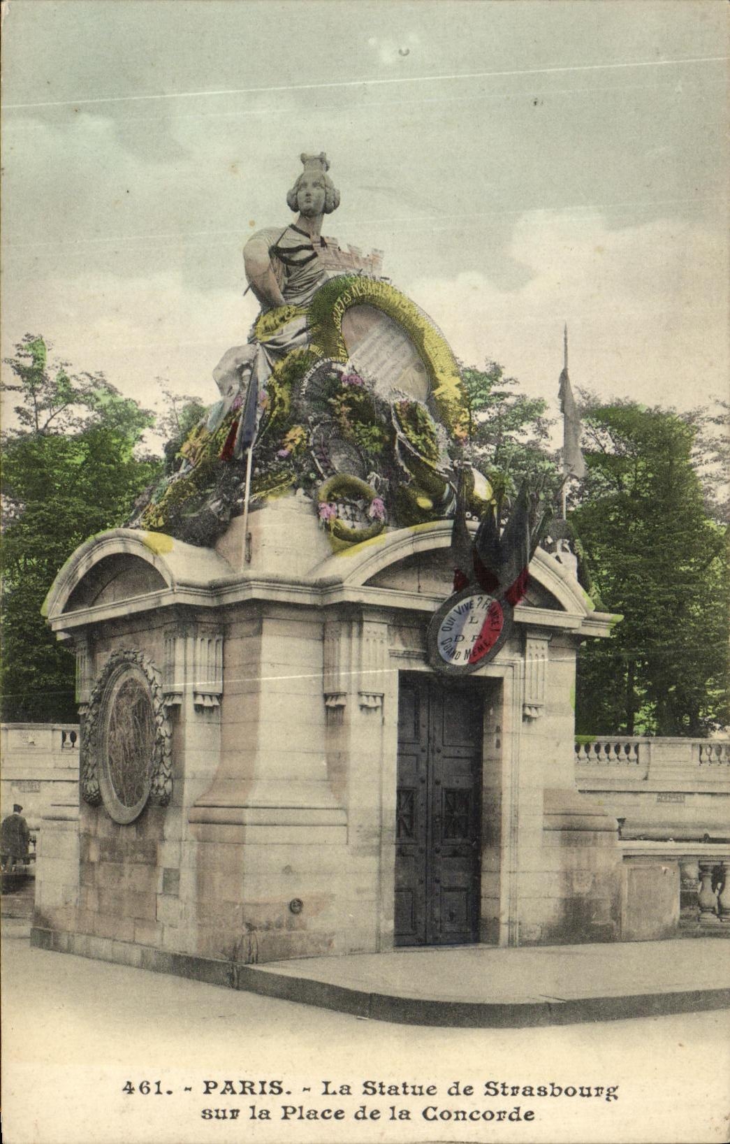 VINTAGE POSTCARD Paris the Statue of Strasbourg On the Beach of the Harmony