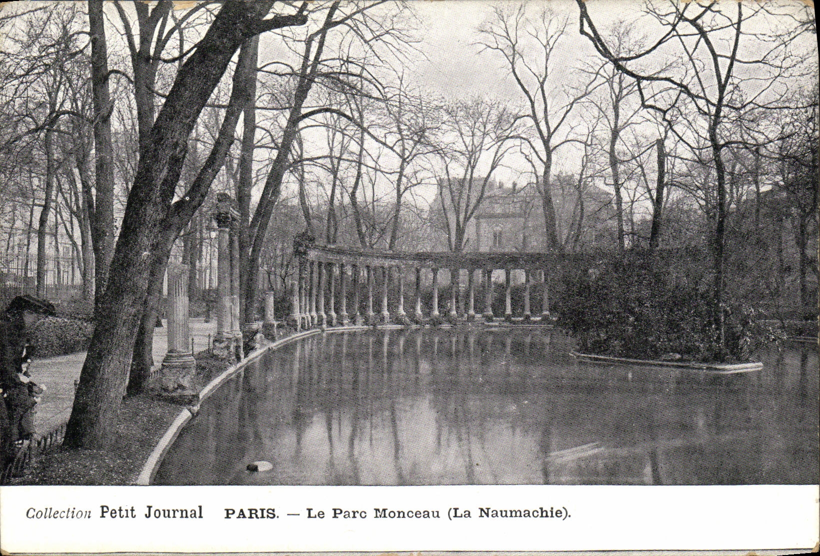 VINTAGE POSTCARD Paris Peurnal the Park Heap Naumachie