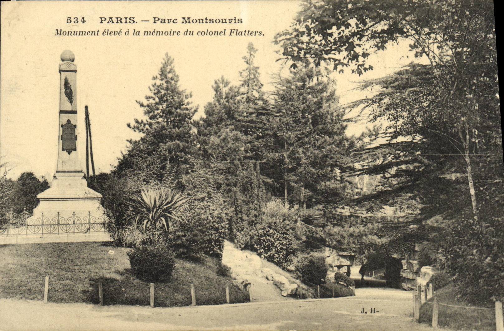 CPA Paris Parc Montsouris Monument eleve a la memoire du colonel Flatters