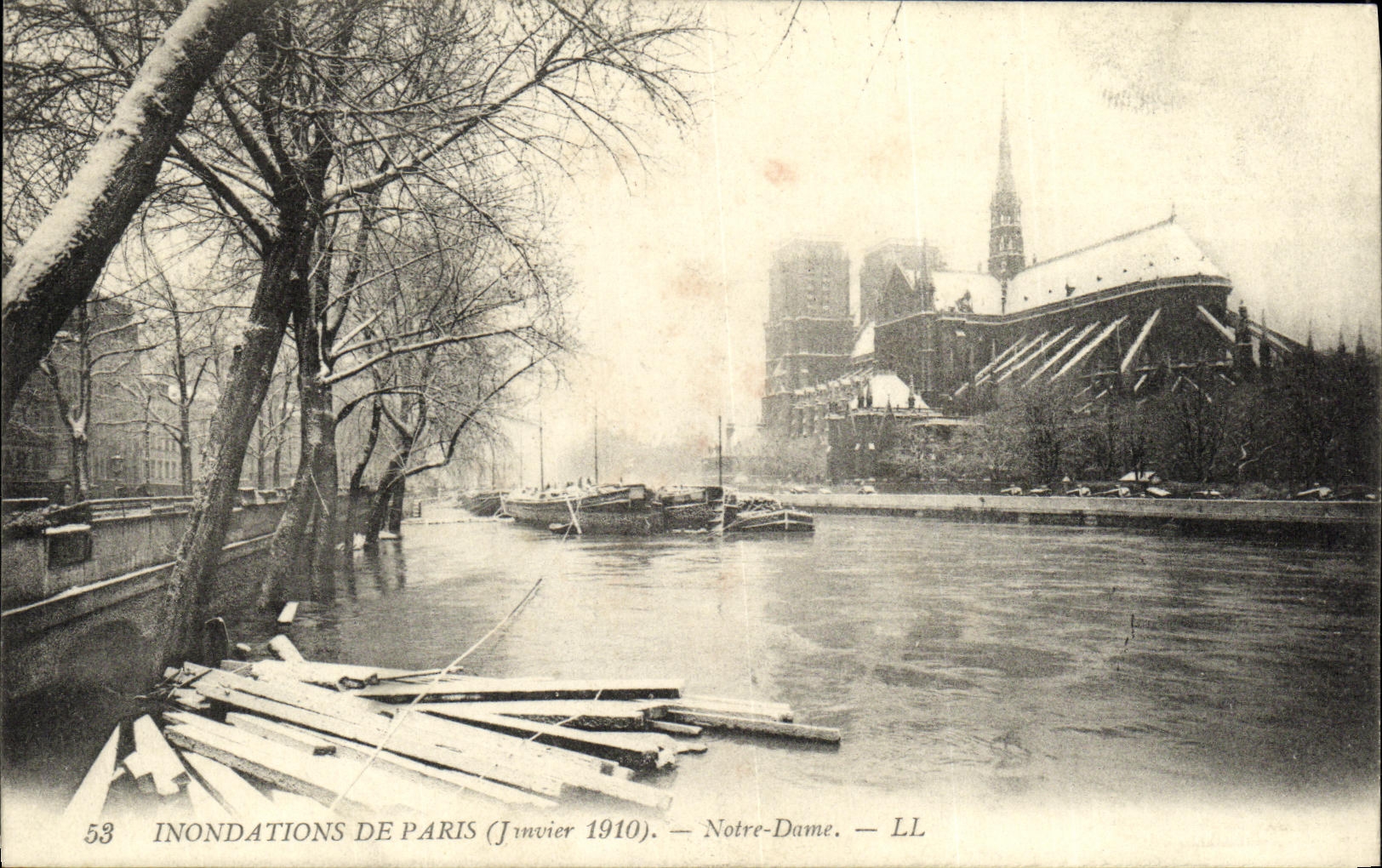 VINTAGE POSTCARD Floods of Paris Notre Dame