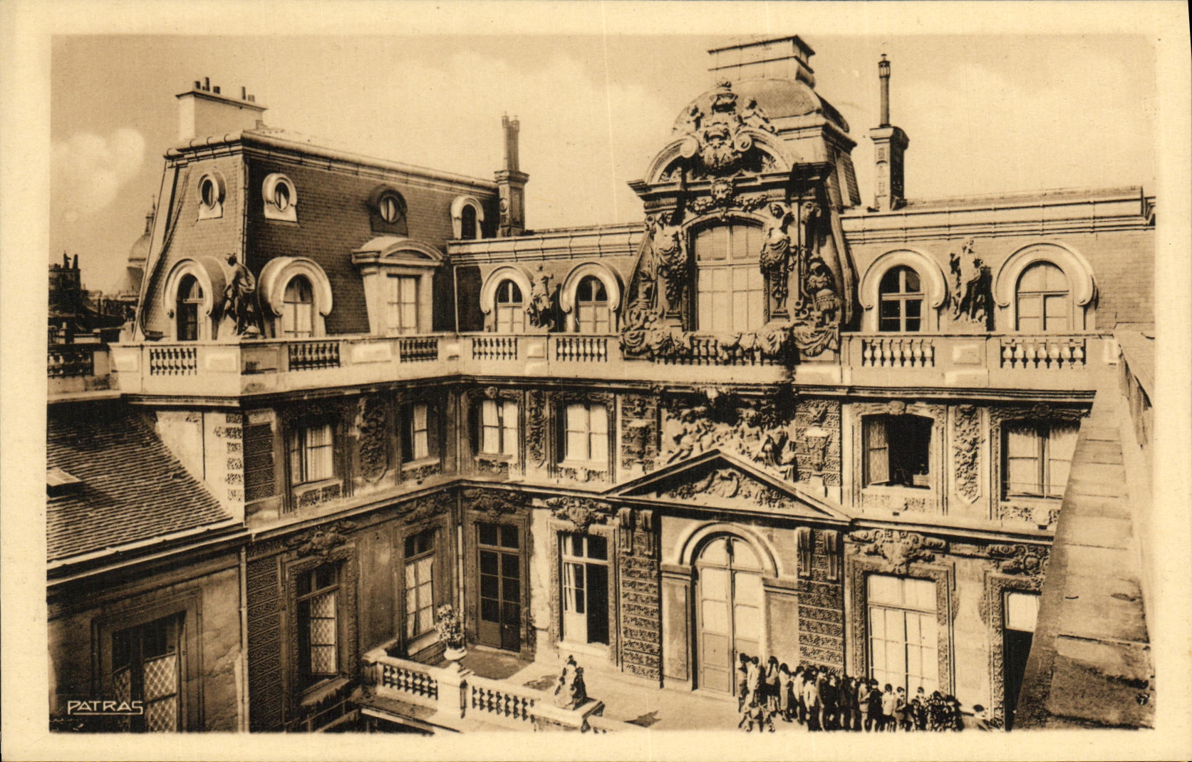 Escuela de Massillon de la POSTAL de la VENDIMIA a Quay de las clases y de los dortoris de Celestins Paris lV Balcon