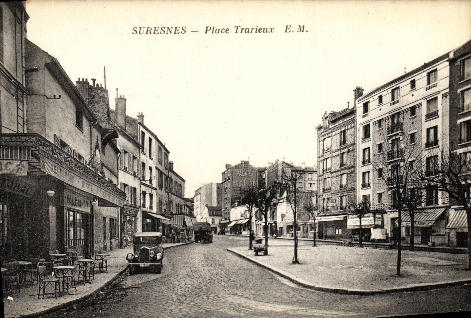 La POSTAL Suresnes de la VENDIMIA coloca Trarieux