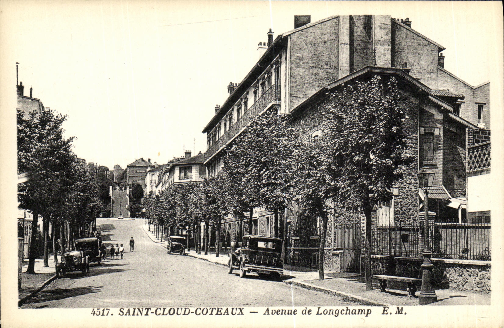 VINTAGE POSTCARD Holy Cloud Slopes Avenue of Longchamp