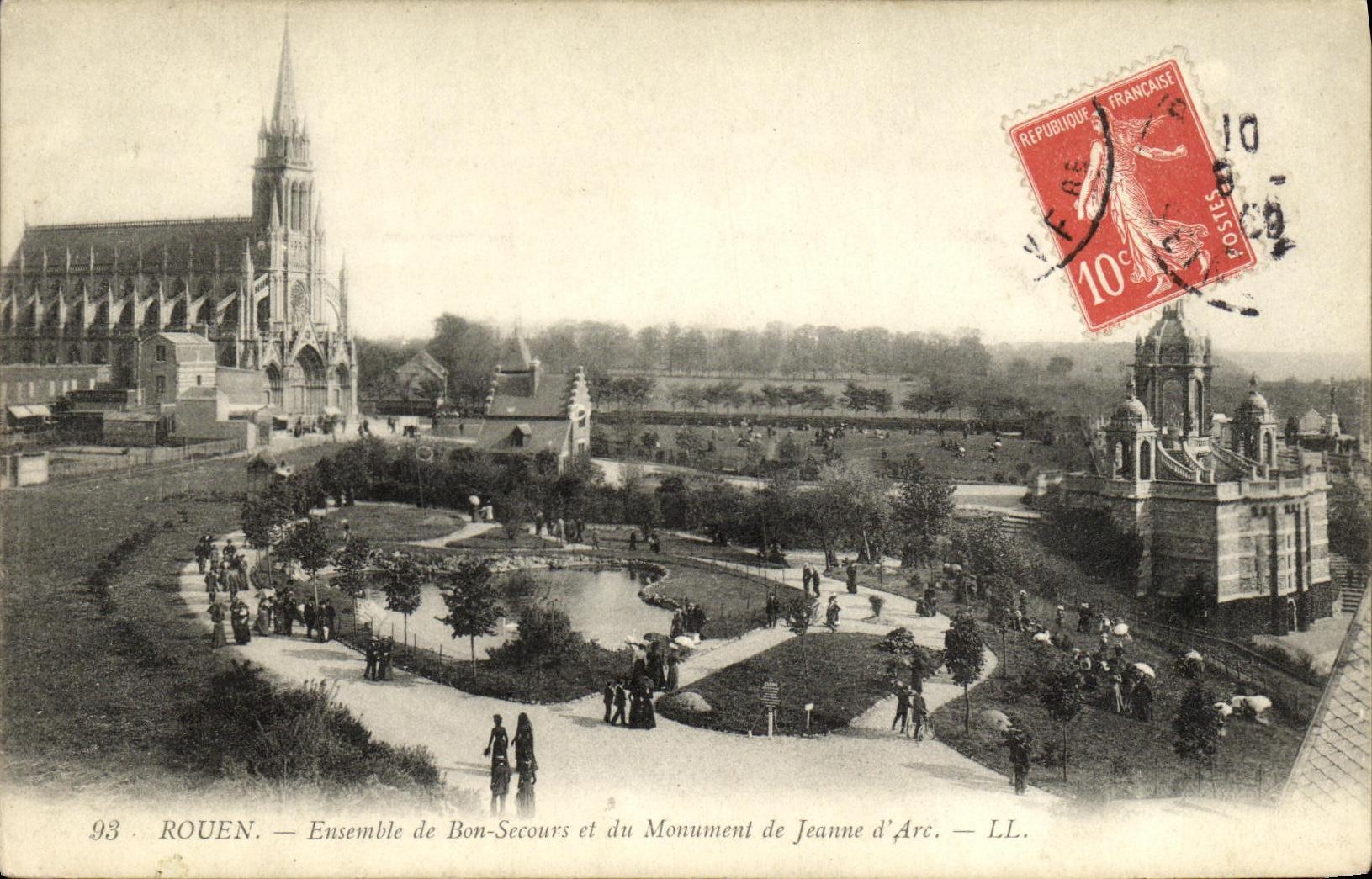 VINTAGE POSTCARD Rouen Together of Good help and the Monument of Jeanne D Arc