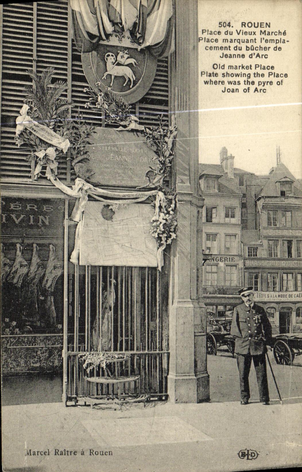 VINTAGE POSTCARD Rouen Place of Old Goes
