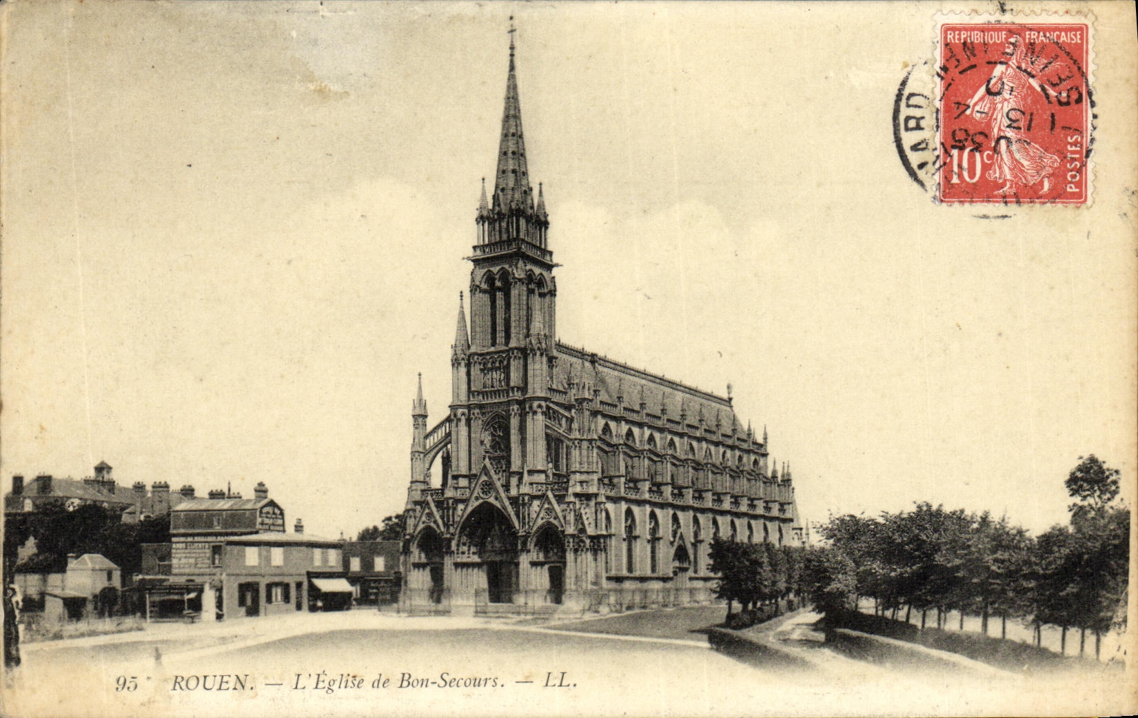 VINTAGE POSTCARD Rouen L Church of Good Help