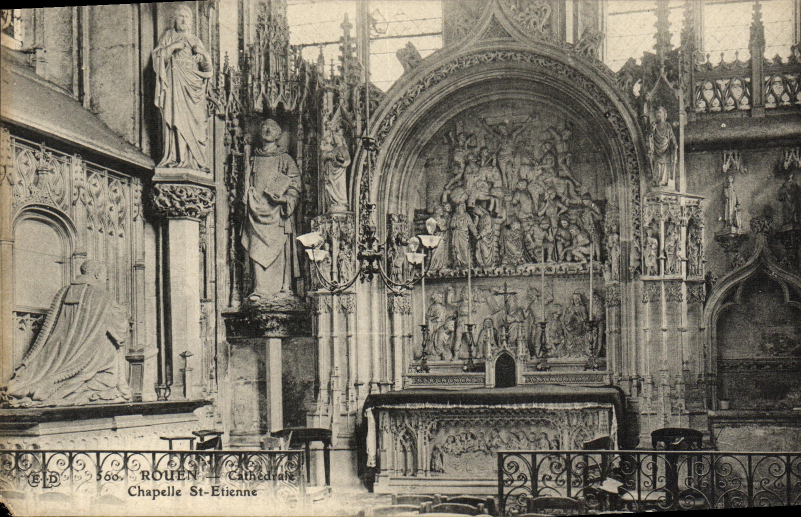 VINTAGE POSTCARD Rouen Vault St Etienne