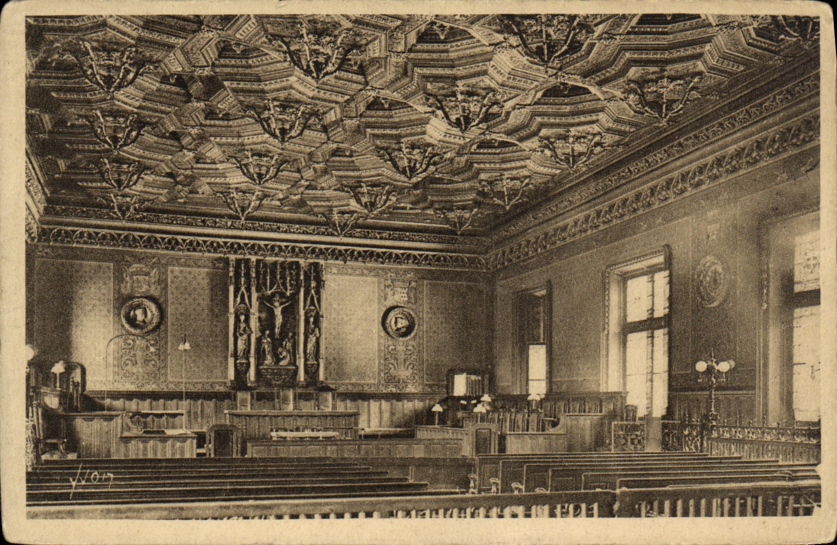 VINTAGE POSTCARD Rouen Law courts Room of the Meetings of the Parliament