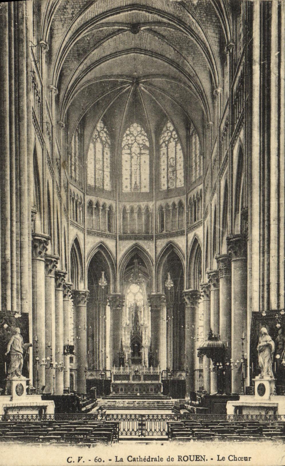 VINTAGE POSTCARD Rouen the Cathedral Chorus
