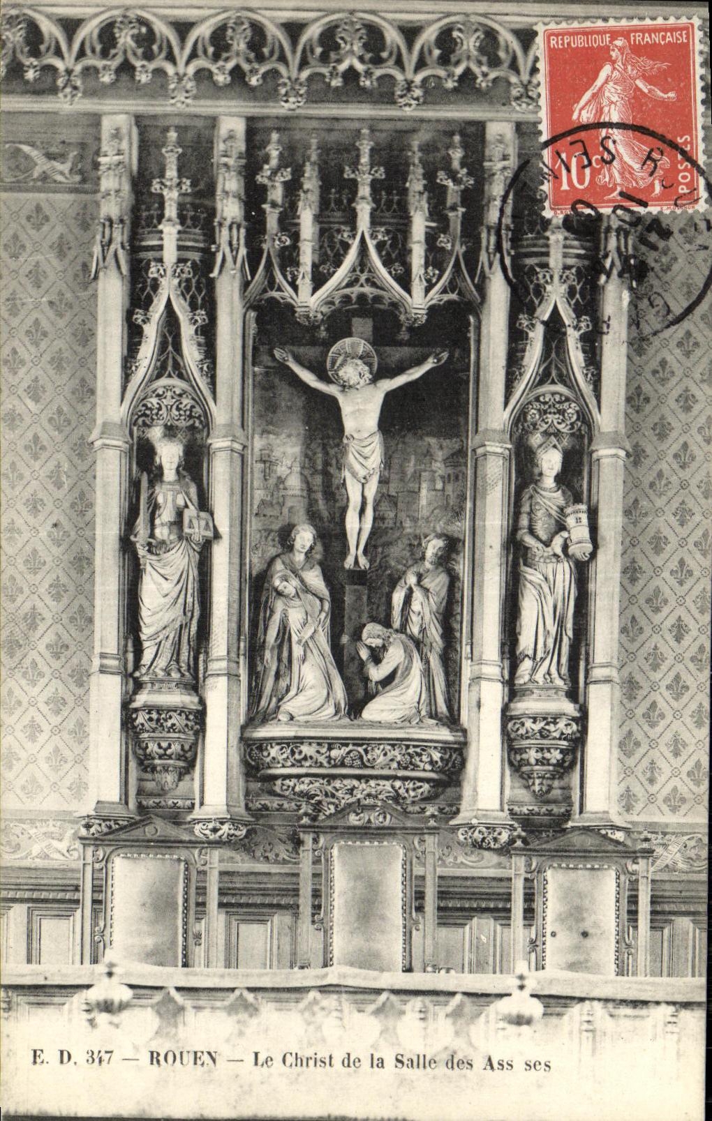 VINTAGE POSTCARD Rouen the Christ of the Room Of Bases