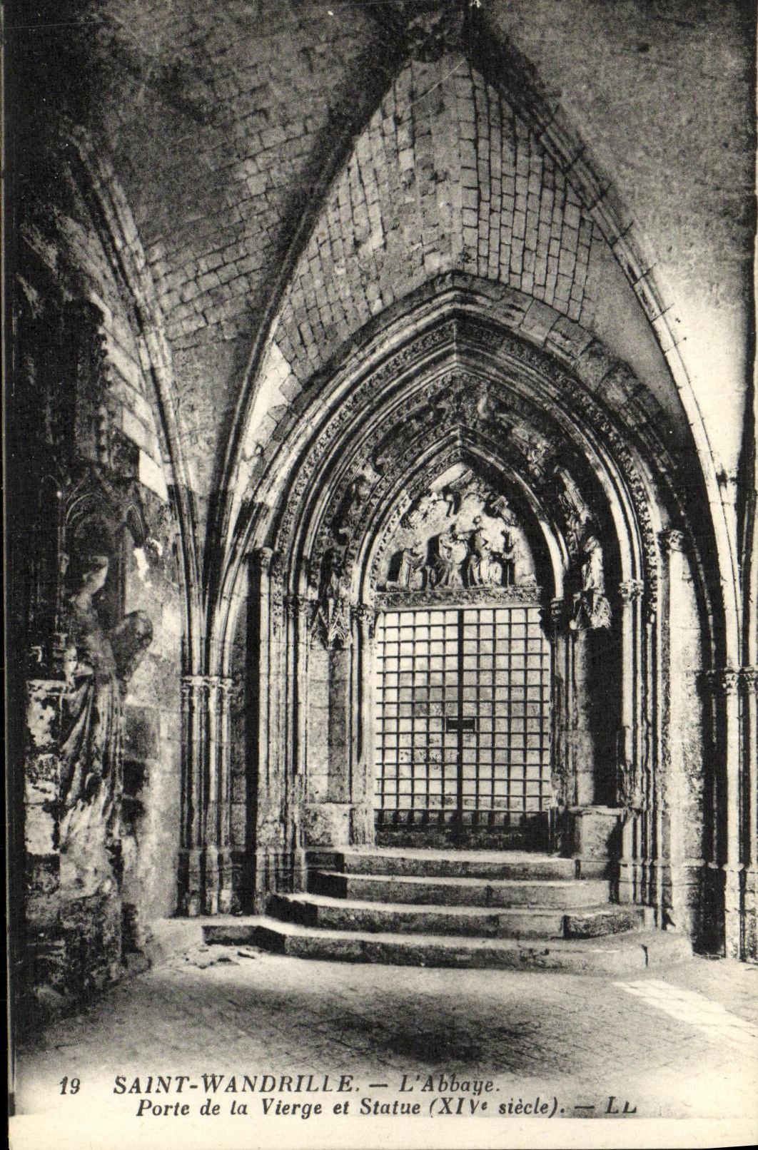 VINTAGE POSTCARD Saint Wandrille L Abbey Carries of the virgin and statue