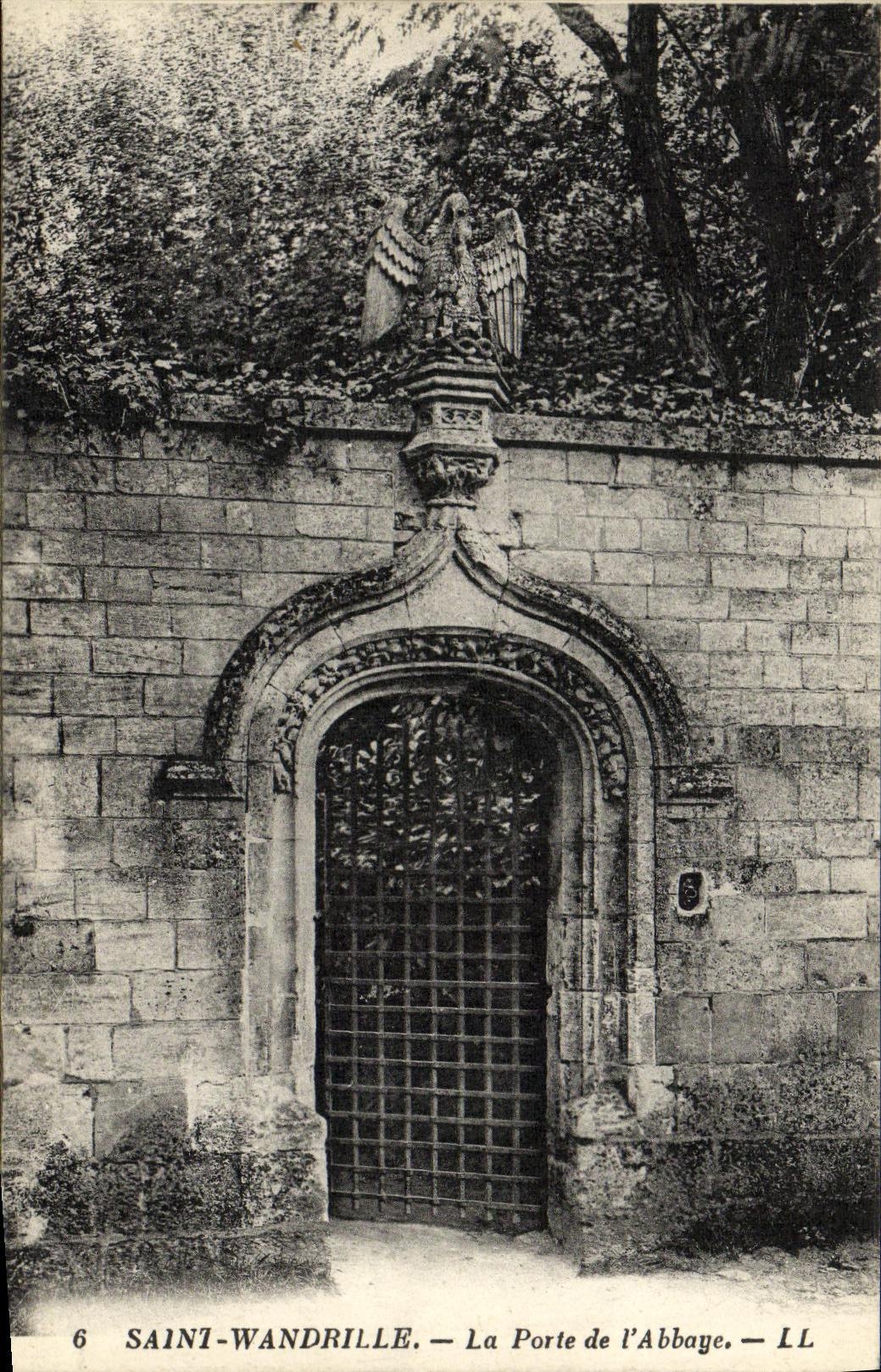 VINTAGE POSTCARD Holy Wandrille the Gate of L Abbey