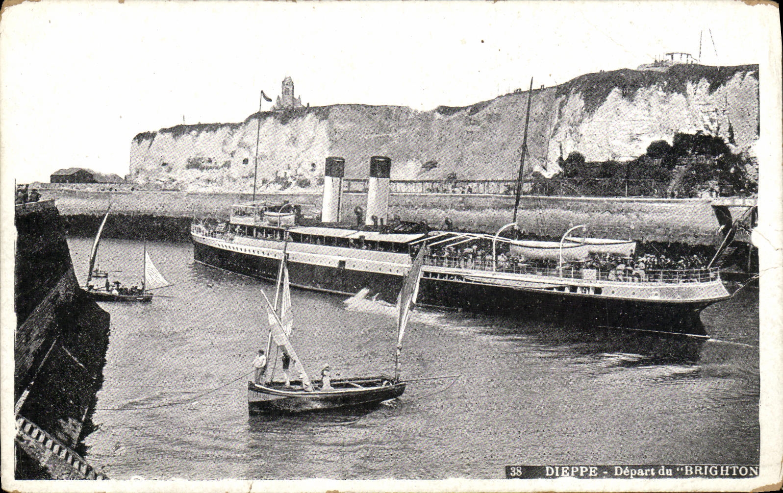 Salida de Dieppe de la POSTAL de la VENDIMIA del barco de Brighton