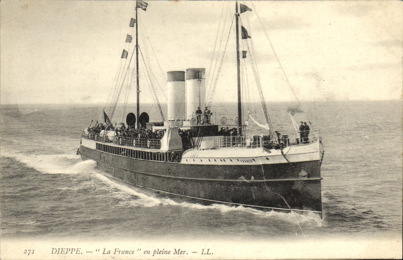 POSTAL Dieppe Francia de la VENDIMIA en el barco del mar abierto