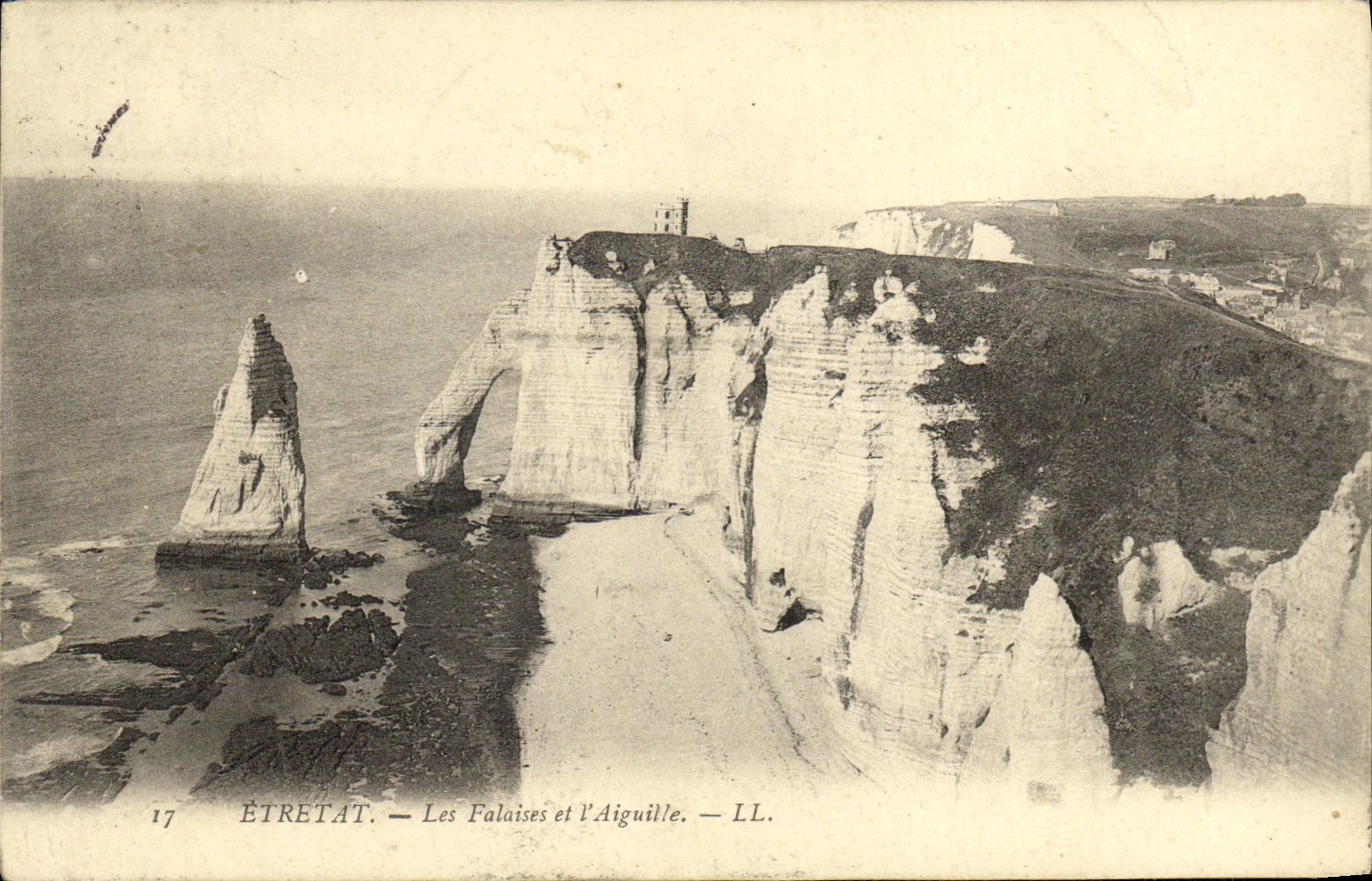 VINTAGE POSTCARD Etretat the Cliffs and L Switches