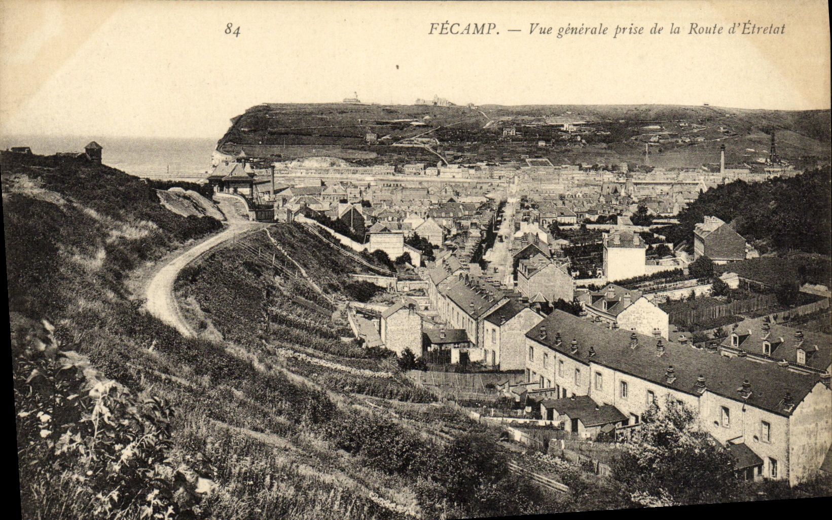 CPA Fecamp Vue generale prise de la Route d Etretat