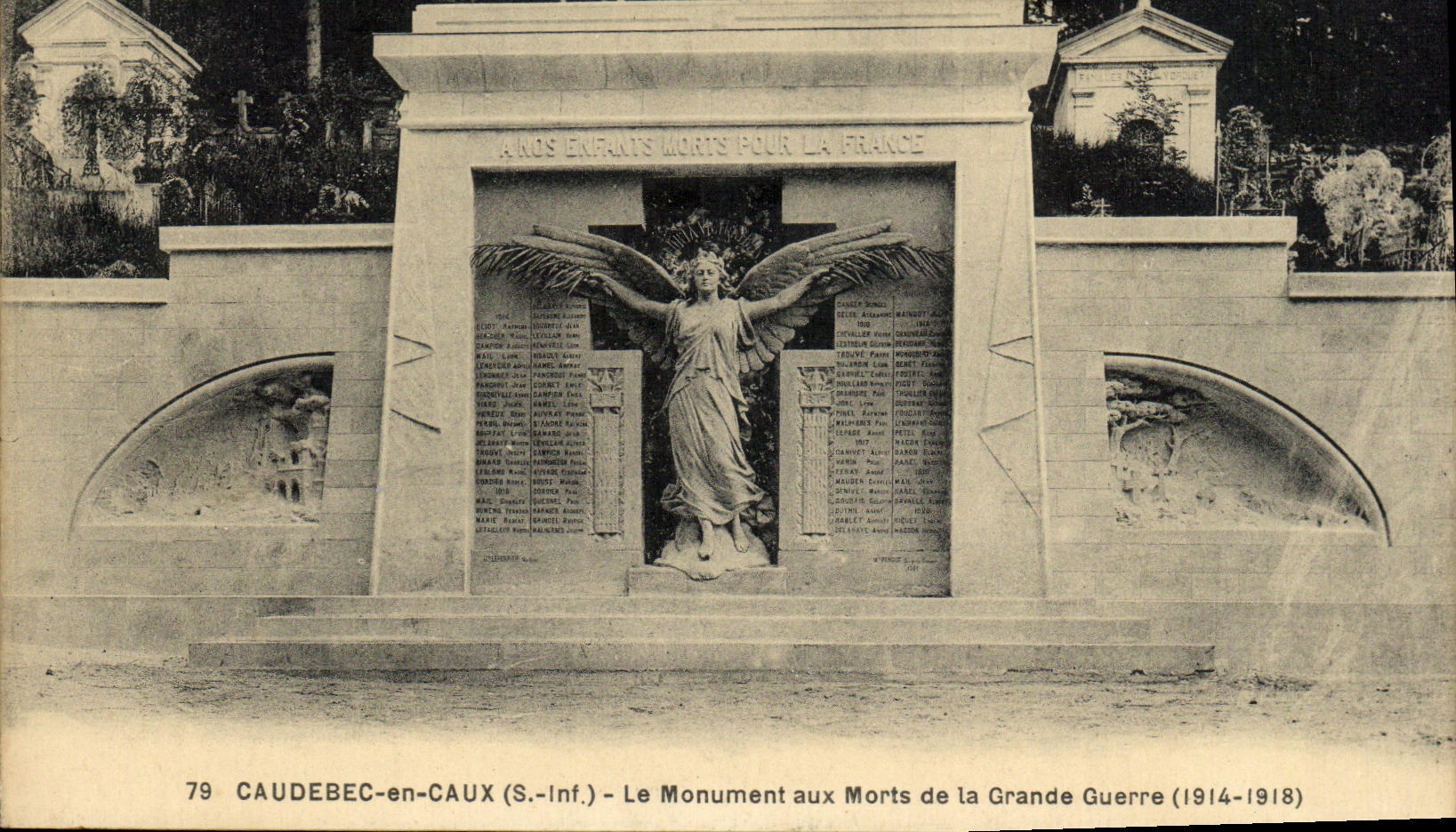 CPA Caudebec en Caux Le Monument aux Morts de la Grande Guerre