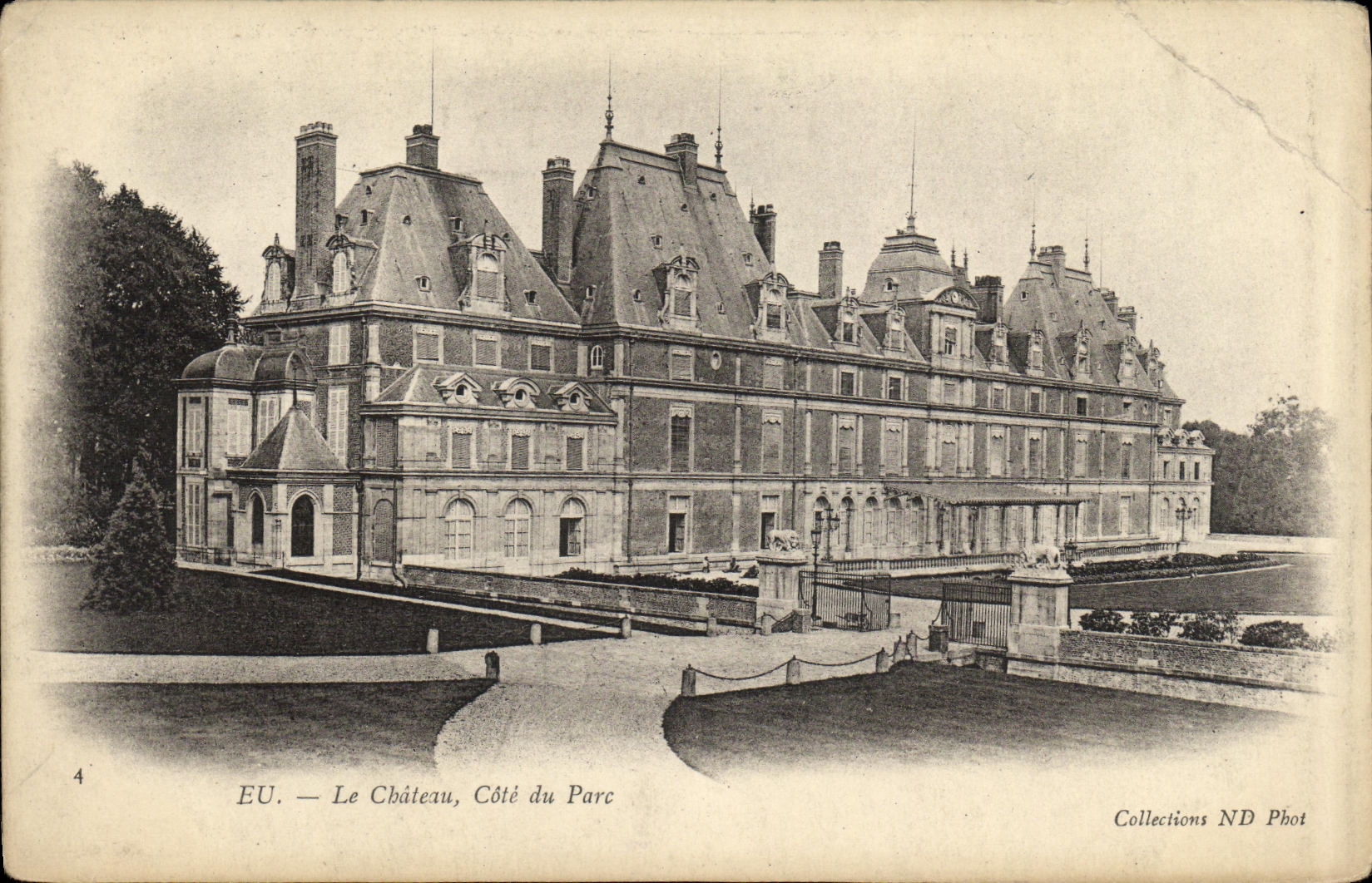 CPA Eu Le Chateau Cote du Parc