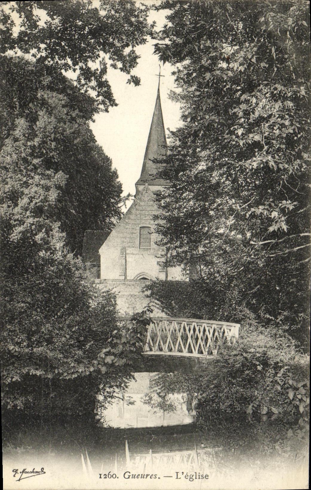 VINTAGE POSTCARD Gueures L Church