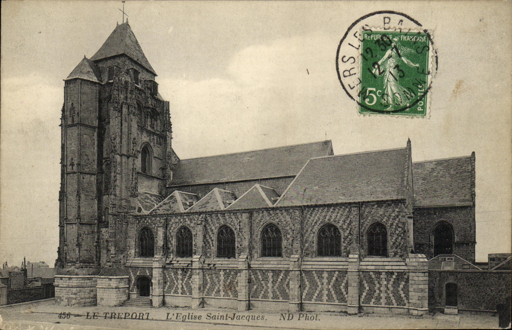 VINTAGE POSTCARD Treport L Church Holy Jacques