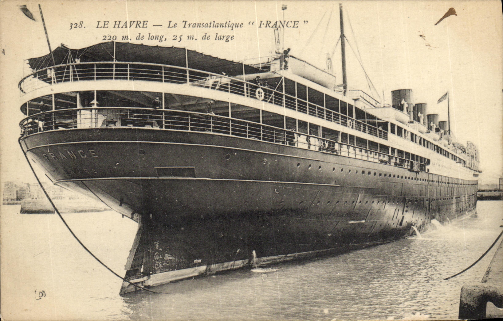 CPA Le Havre Le Transatlantique France Bateau 