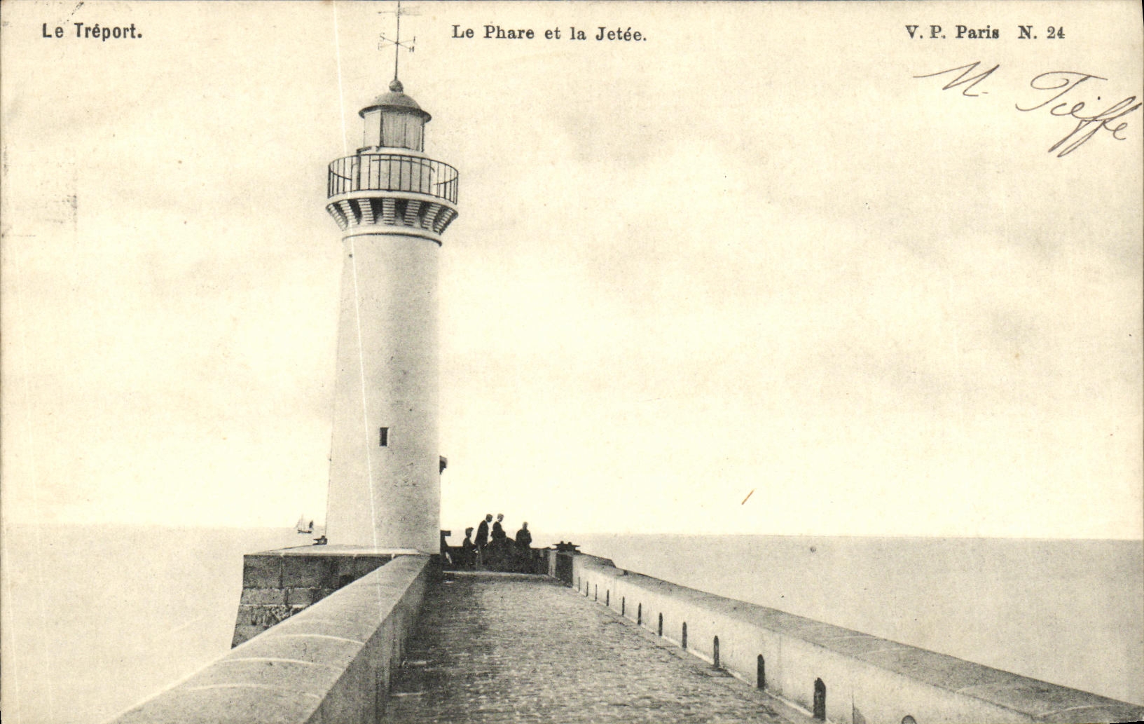 VINTAGE POSTCARD Treport the headlight and the pier