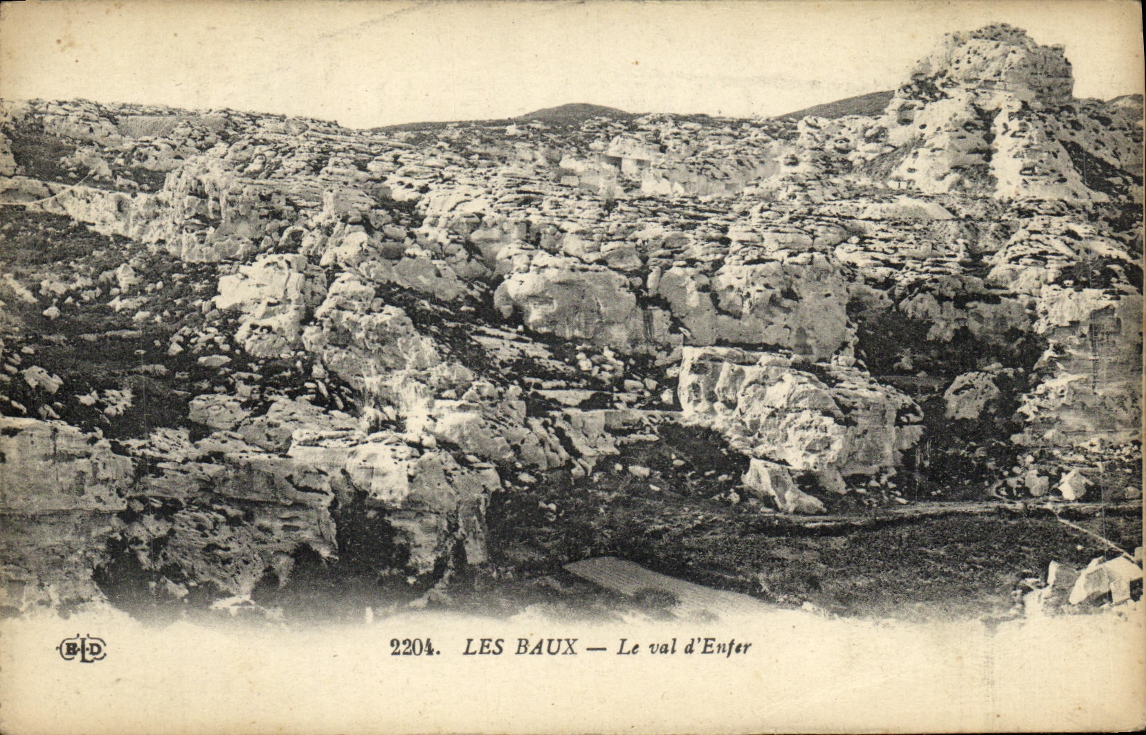 CPA Les Baux Le Val d Enfer