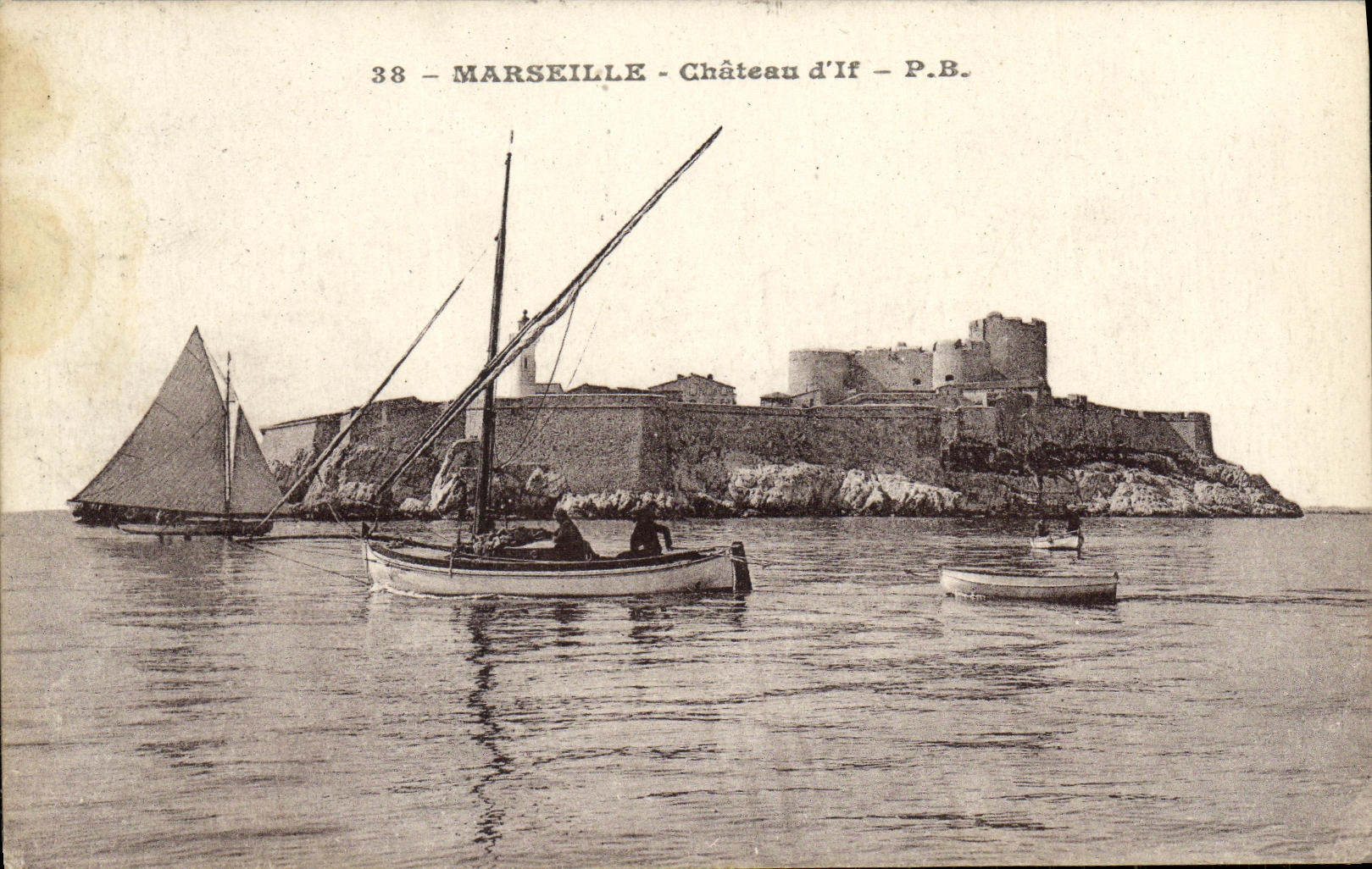 CPA Marseille Chateau d If Bateau