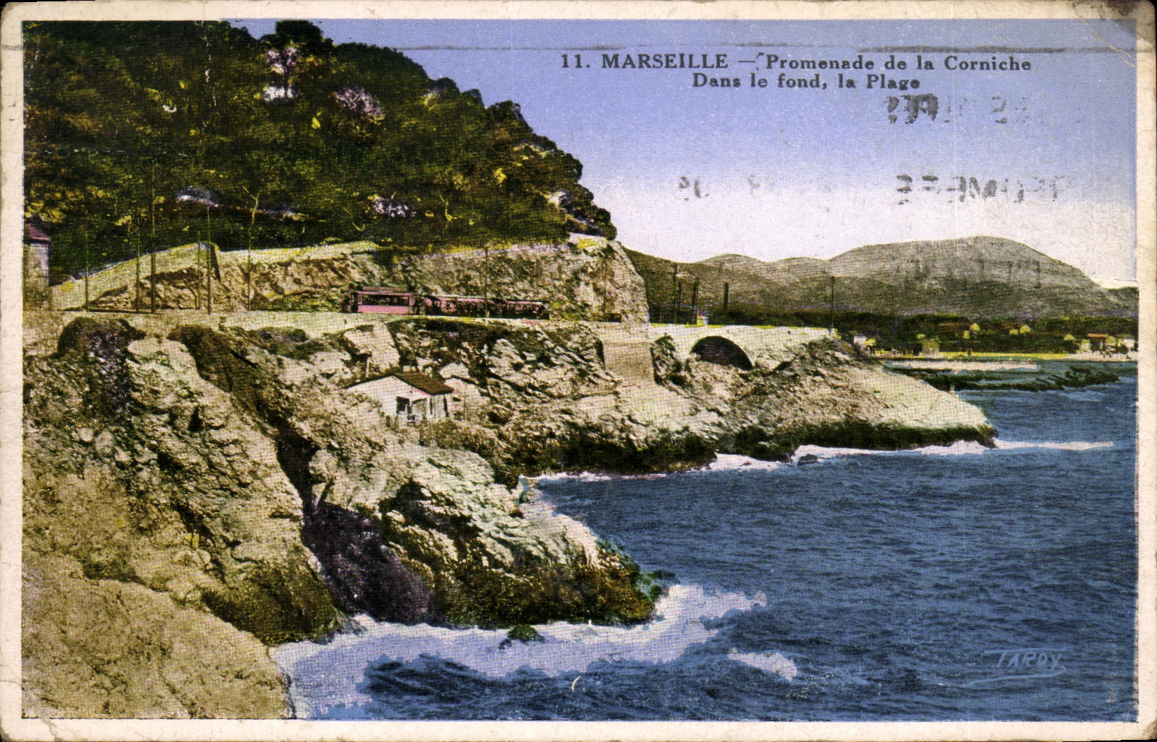 CPA Marseille Promenade de la Corniche Dans le fond la Plage 