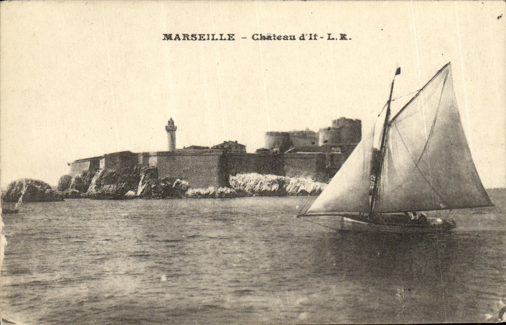 CPA Marseille Chateau d If Bateau