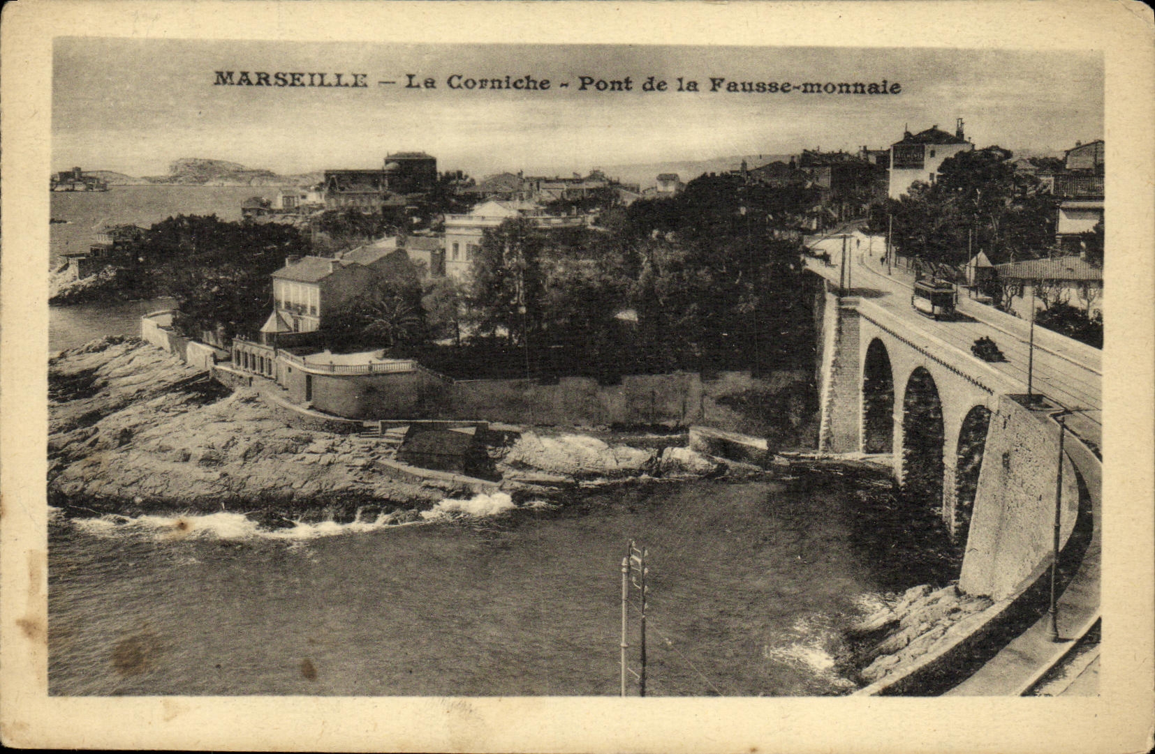 CPA Marseille La Corniche Pont de la Fausse Monnale