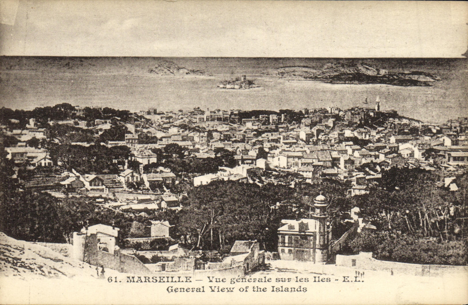 CPA Marseille Vue Generale Sur les Iles