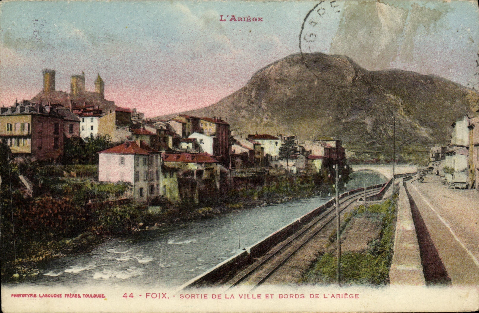 CPA Foix Sortie De La Ville Et Bords De L Ariege